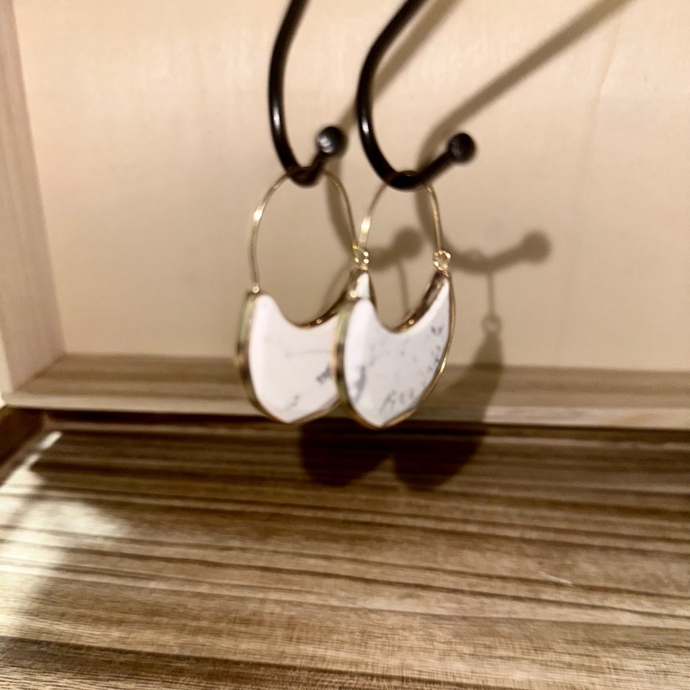 White Howlite Round Hoop Marble and gold Earrings Hoops by Minor Metal. - Picture 8 of 8